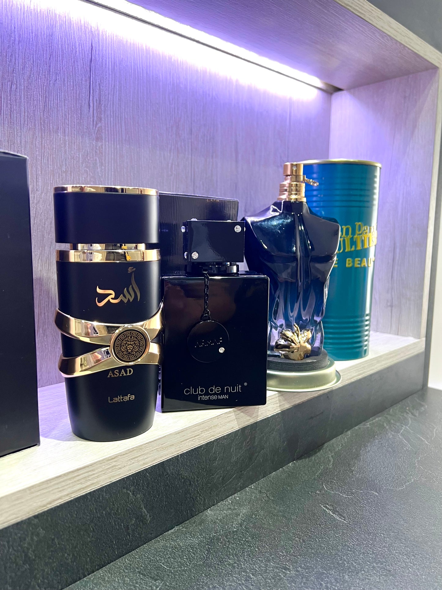 TRÍO PERFUMES ( Asad Lataffa + JPG Le Beau + Club de Nuit ) + Regalo Perfumero 🎁