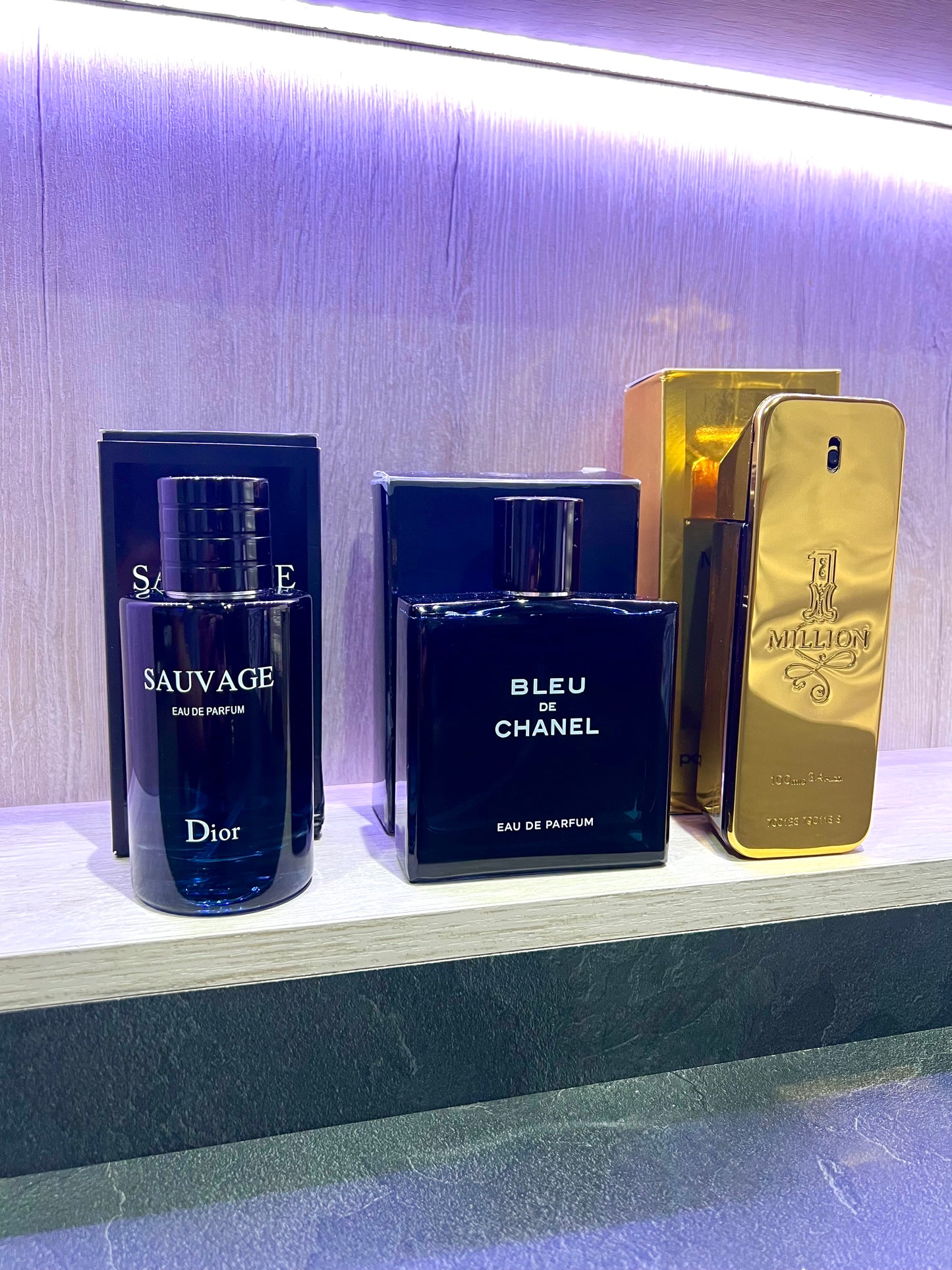 TRÍO PERFUMES ( Dior Savage + One Million + Bleu Chanel ) + Regalo Perfumero 🎁