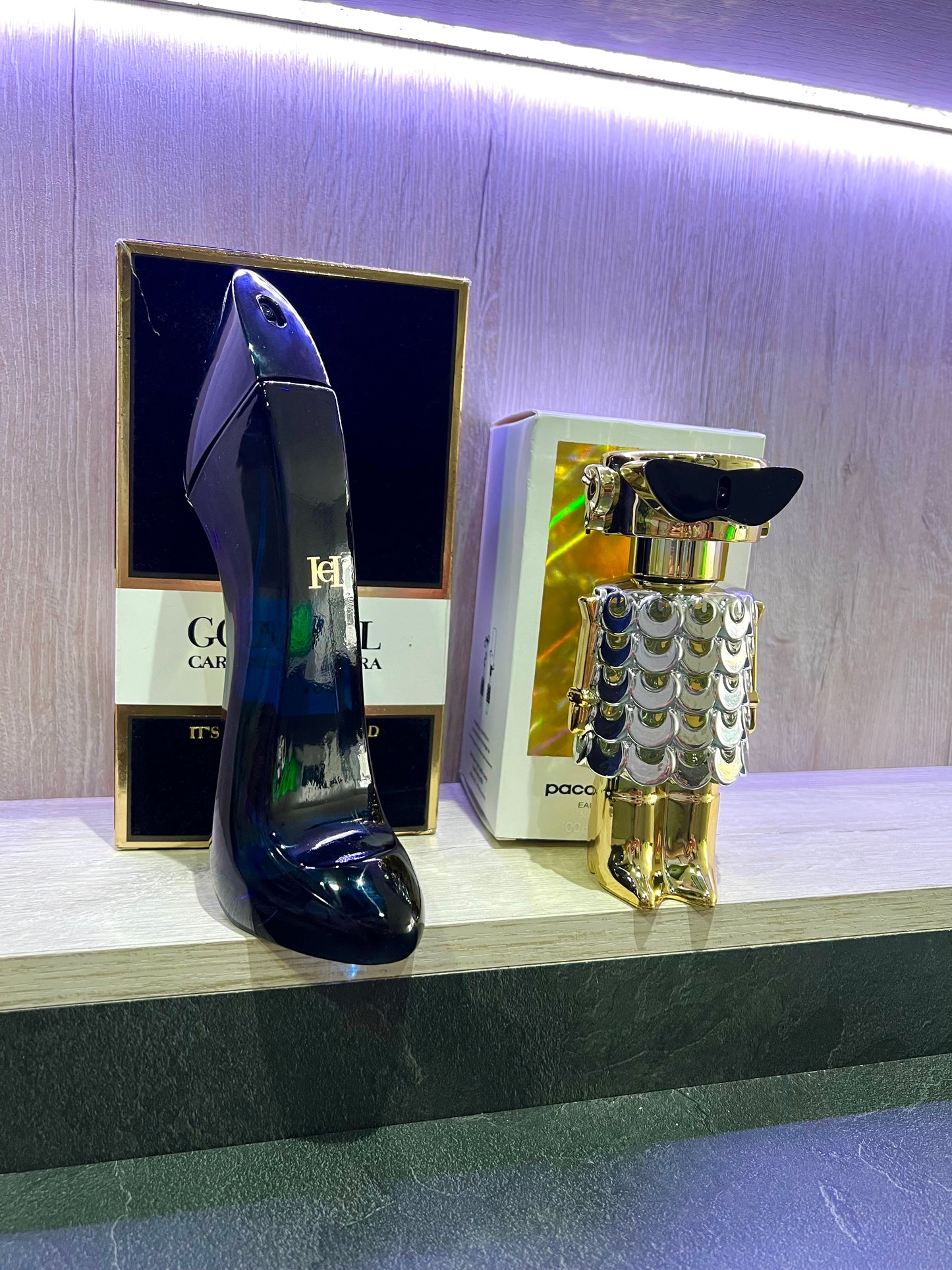 DÚO PERFUMES ( Good Girl + Fame Paco Rabbane ) + Regalo Perfumero 🎁
