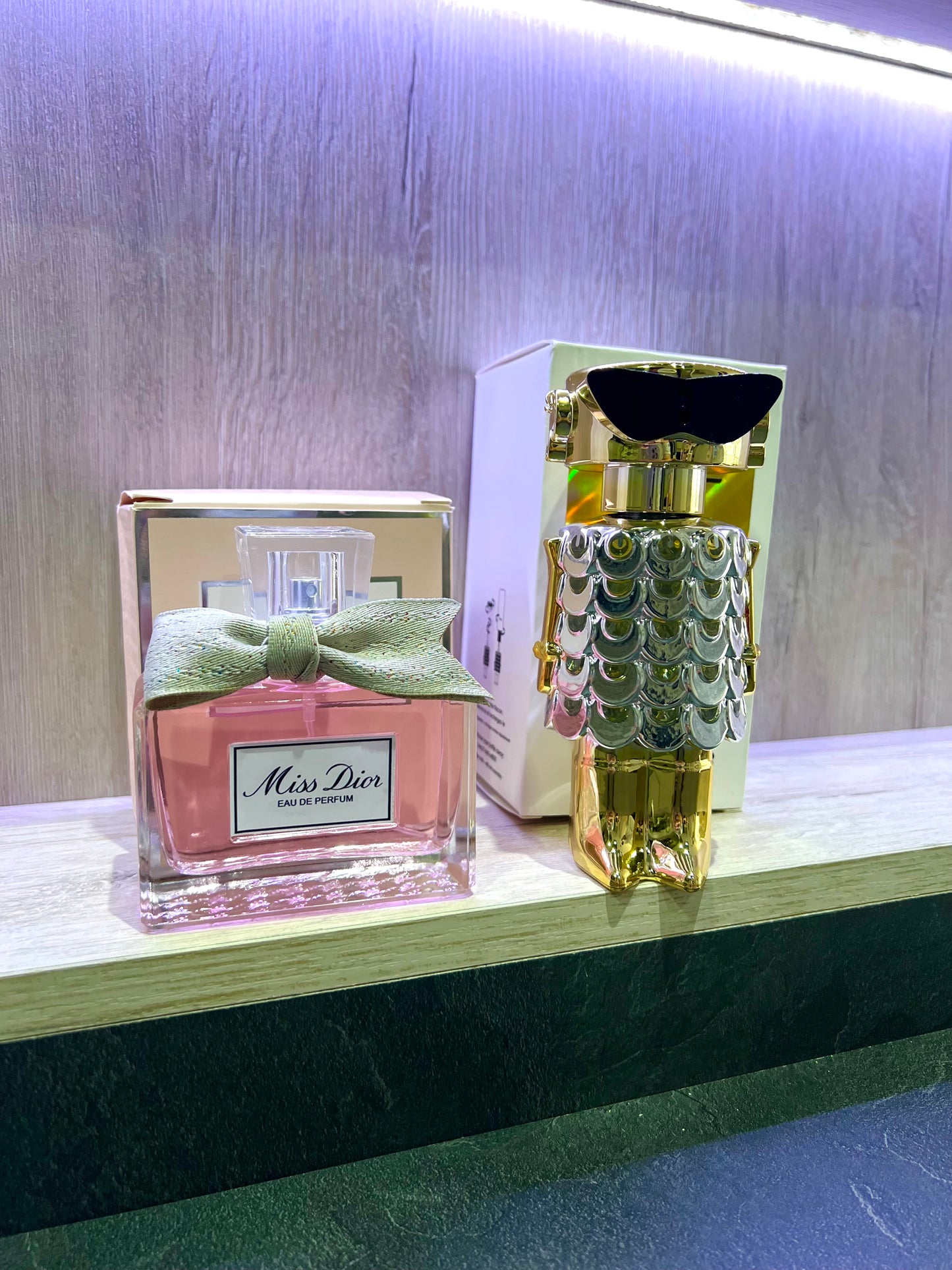 DÚO PERFUMES ( Miss Dior + Fame Paco Rabbane ) + Regalo Perfumero 🎁