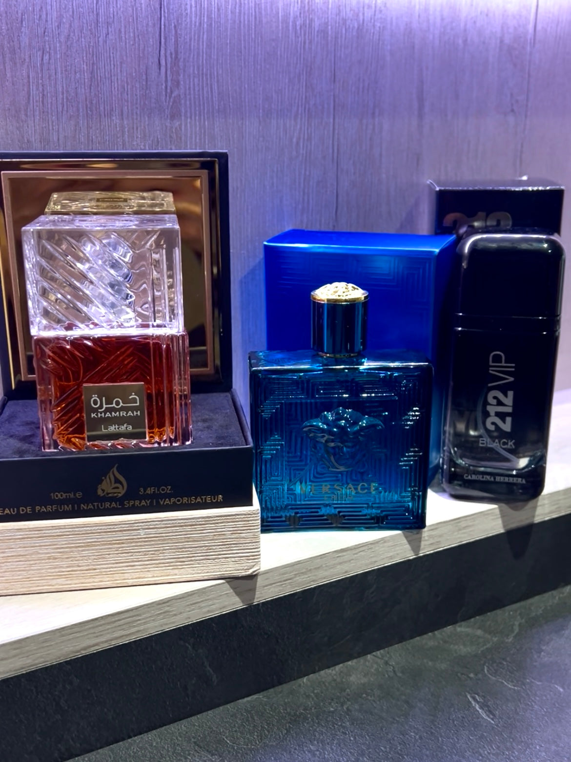 TRÍO PERFUMES ( Eros Versace + Khamrah + 212 VIP Black ) + Regalo Perfumero 🎁