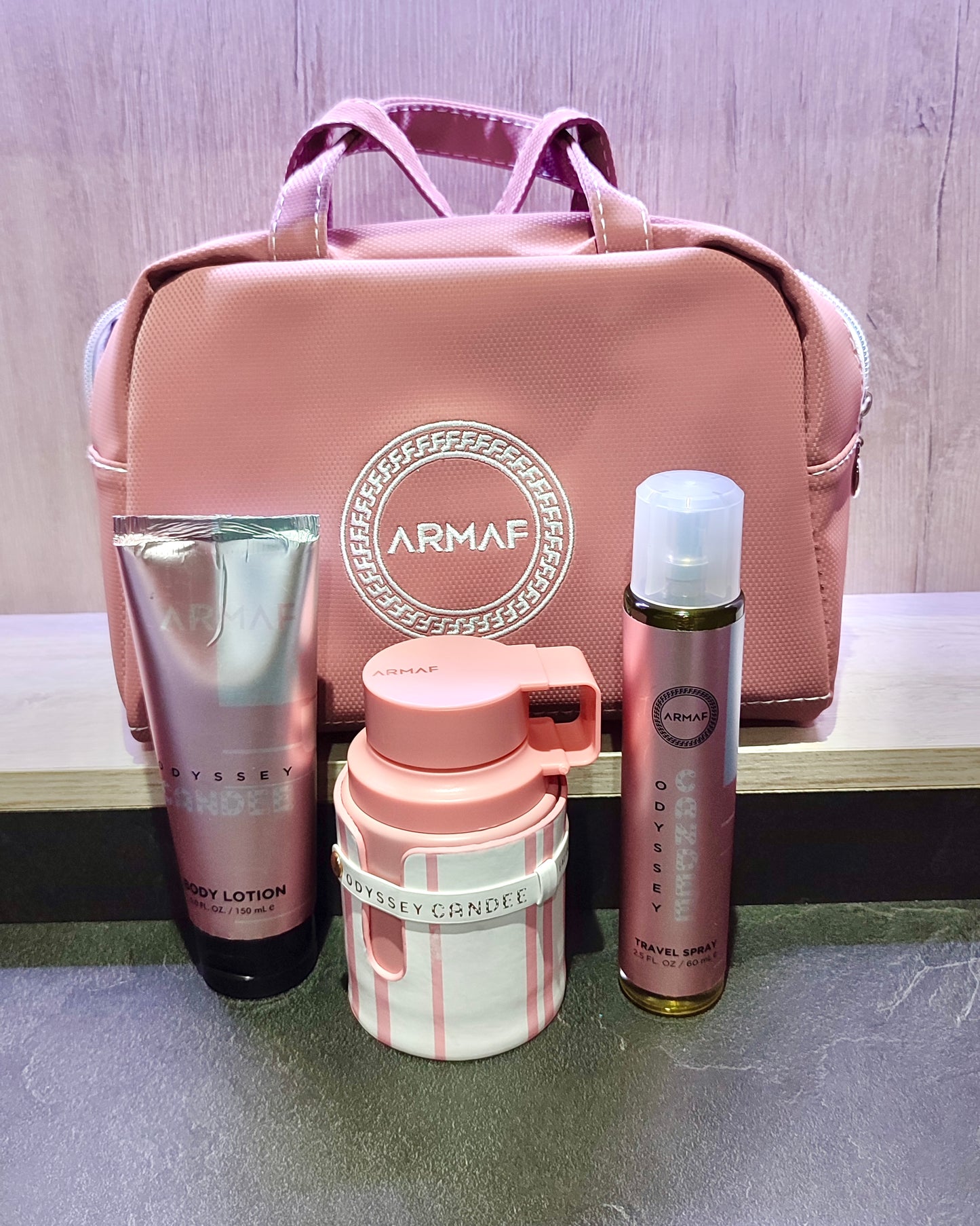 Set Odyssey Candee (Perfume + Crema corporal + Splash + Bolso + empaque lujo)